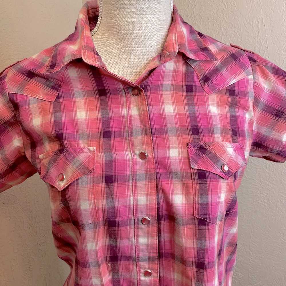 Wrangler Pink Plaid Snap Front Short Sleeve Shirt
